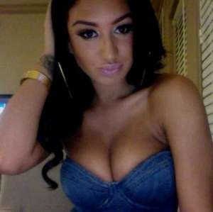 Scammer with photos of Carmen Bella & Mariabella HmdOospq6sSH3RiFh5qj1G3WoHYXDFCTRGp9ZQ5znOxrZS-zzwxmOprCpP39AbtK